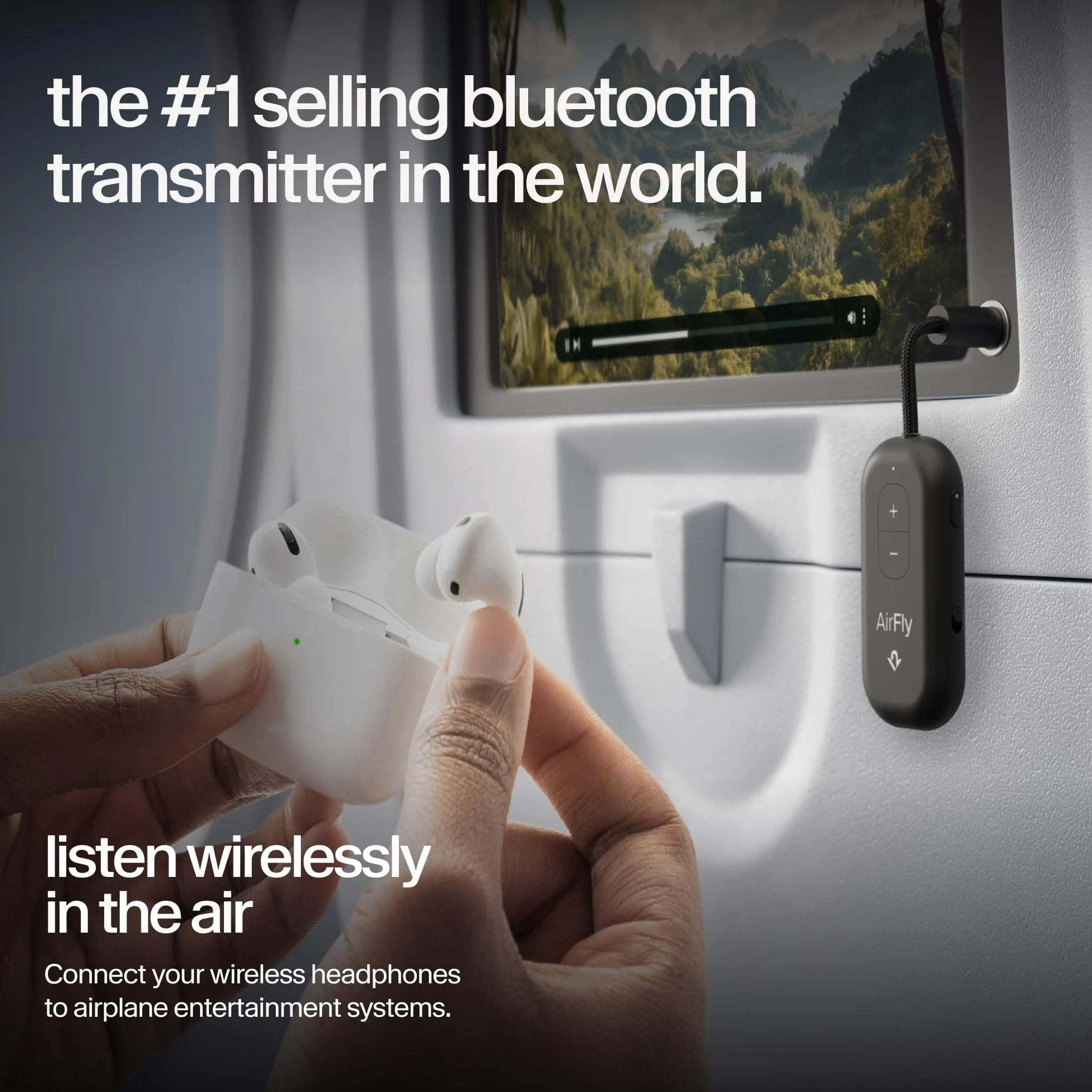 AirFly Pro 2 - Adattatore Bluetooth per aereo, coppia 2 AirPods o cuffie wireless - Trasmettitore e ricevitore Bluetooth AUX da 3,5 mm per auto, barche, tapis roulant, TV, accessori essenziali da