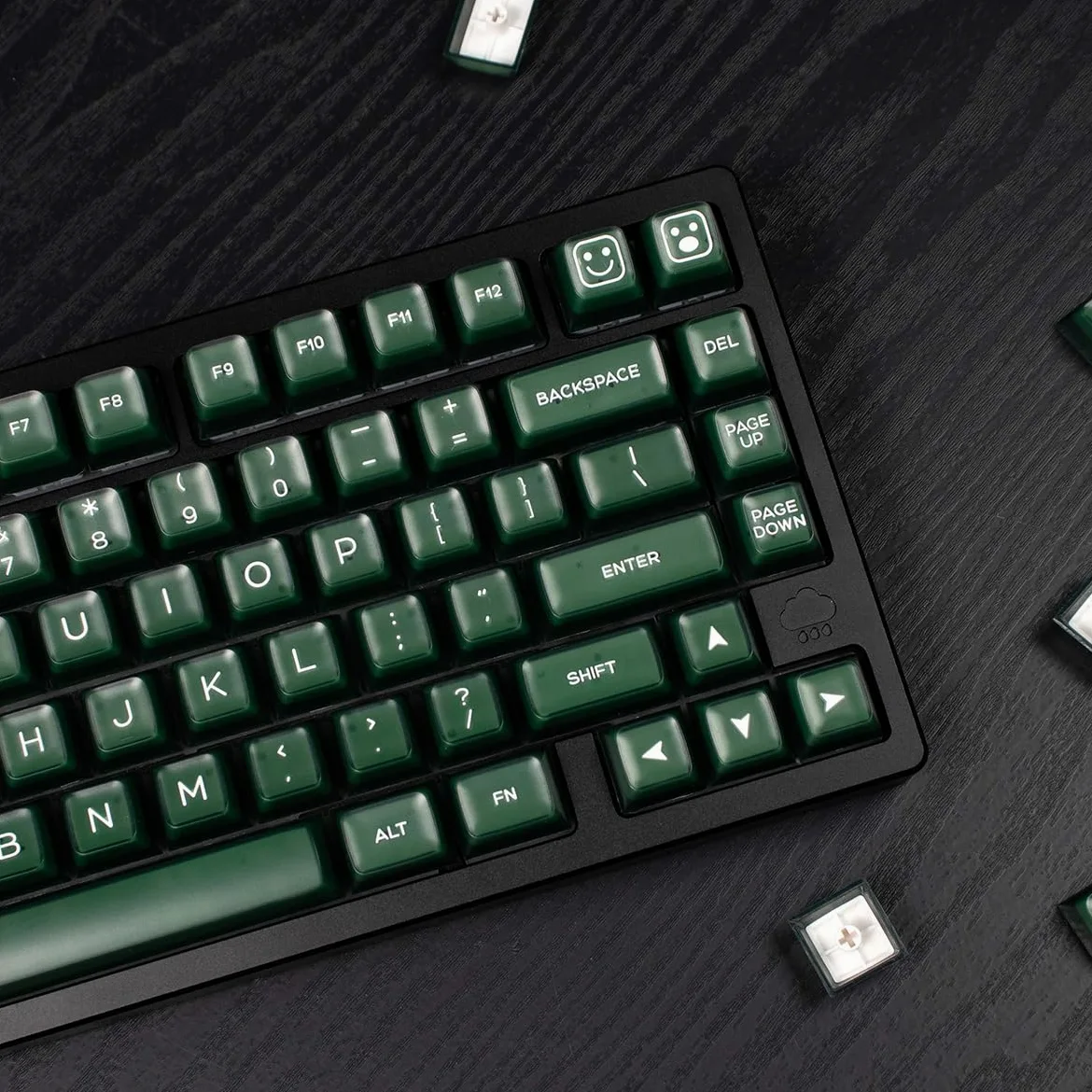 Set di 142 copritasti PBT SA a doppia iniezione, set di copritasti adatto per tastiera meccanica 61/64/87/104/108 Cherry Mx Switch ISO ANSI, colore: verde traslucido