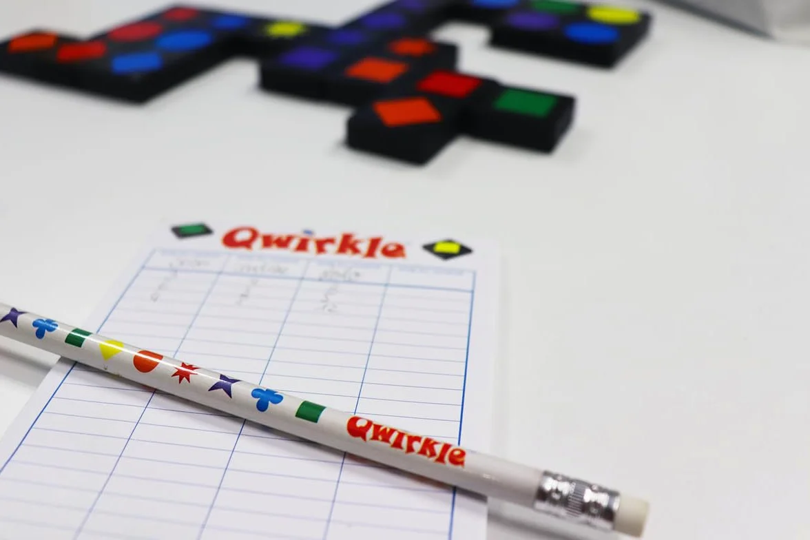 Jeu d'ambiance Iello Qwirkle Nouvelle Edition