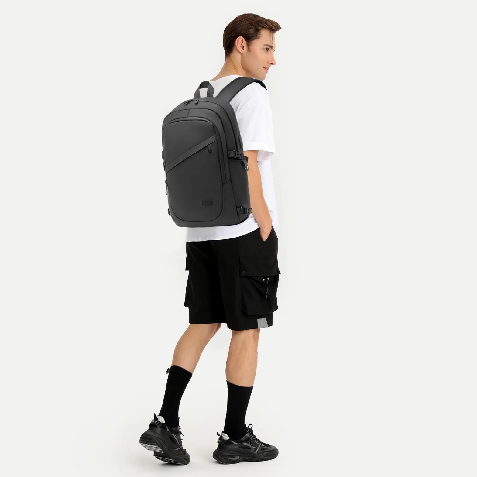 KONO Zaino Porta PC 15.6/17.3 Pollici con Porta USB, Zaino da Lavoro Uomo Impermeabile per Università Viaggi Aereo, Design Elegante
