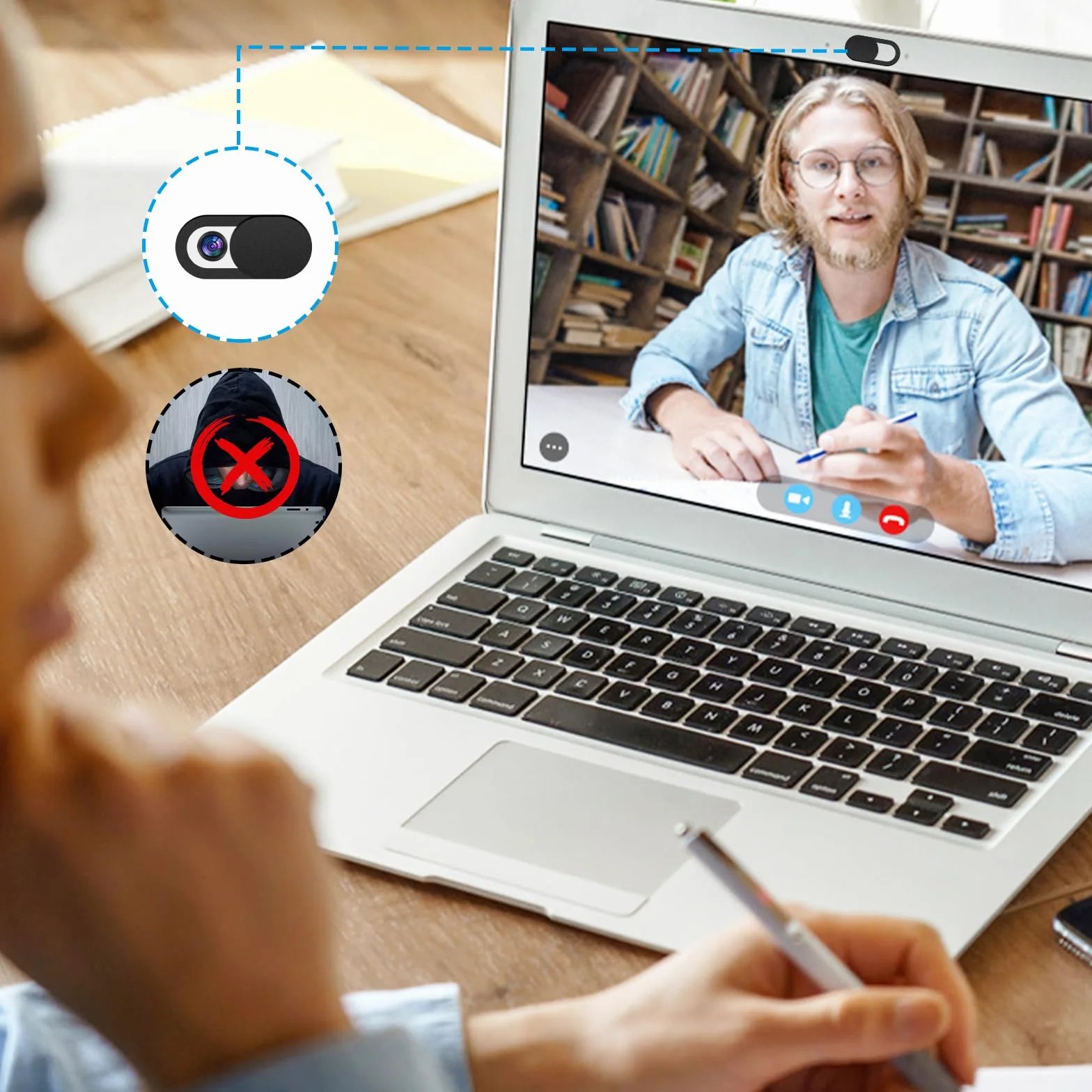 UKOFEW 8 Pezzi Webcam Cover, Copertura Webcam, Copri Webcam Slider, Ultra Sottile Camera Cover, per Laptop, PC, Computer Portatile, Phone, Tablet, Smartphones (Nero & Bianco)
