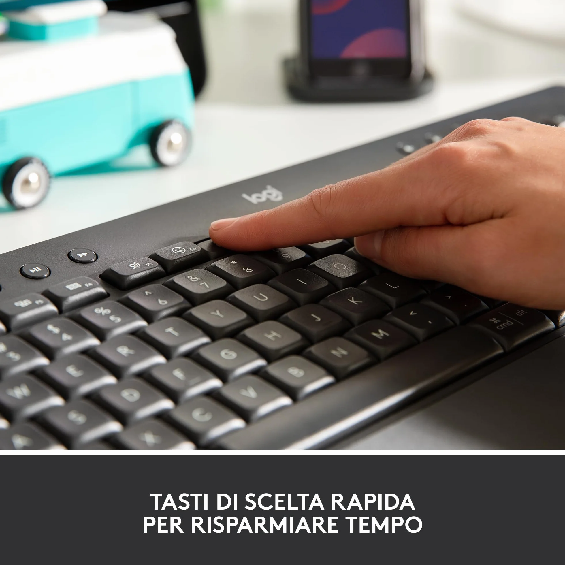 Logitech Signature K650, Tastiera Poggiapolsi Wireless Full-size con Bluetooth BLE o Ricevitore USB Logi Bolt, Tasti Smorzati e Tastierino, Compatibile con PC/Windows/Mac - Nero