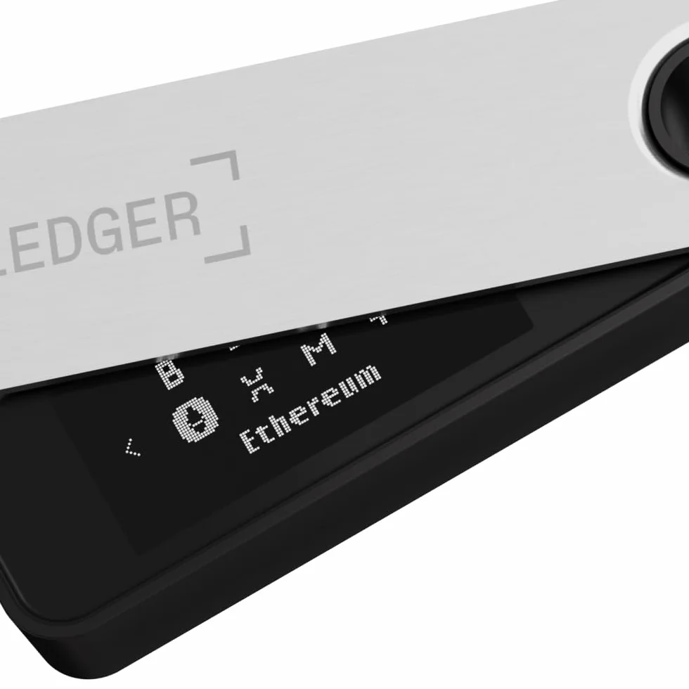 Ledger Nano S Plus - Wallet hardware per criptovalute (Compatibilità desktop e Android)