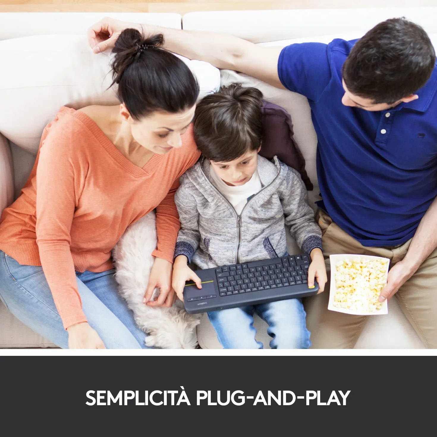 Logitech K400 Plus Tastiera Wireless Touch TV, Facili Controlli Multimediali e Touchpad Integrato, Tastiera HTPC per TV Collegata al PC, Windows, Android, Chrome OS, Laptop, Italiano QWERTY - Nero
