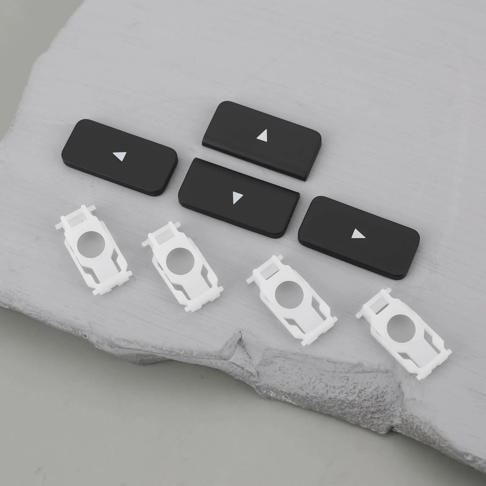 1 set di tasti di ricambio per laptop freccia su o giù con cerniera a forbice compatibile con MacBook Air 13" 15" M1 M2 M3 M4 2020-2025