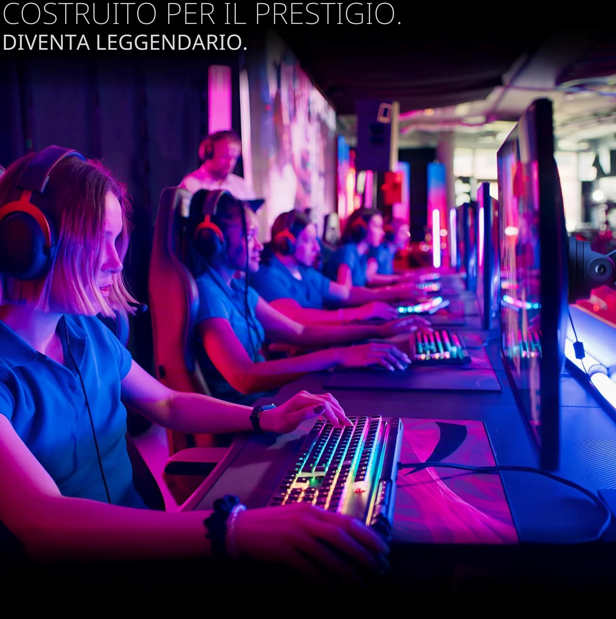 Invision VORTEX Supporto Braccio Monitor Gaming Schermi 27 a 57 pollici | Curvo e UltraWide | Alimentato Tramite USB 5 V | Luci LED RGB Integrate a 14 Modalità | 3-18 kg MAX (VR200)