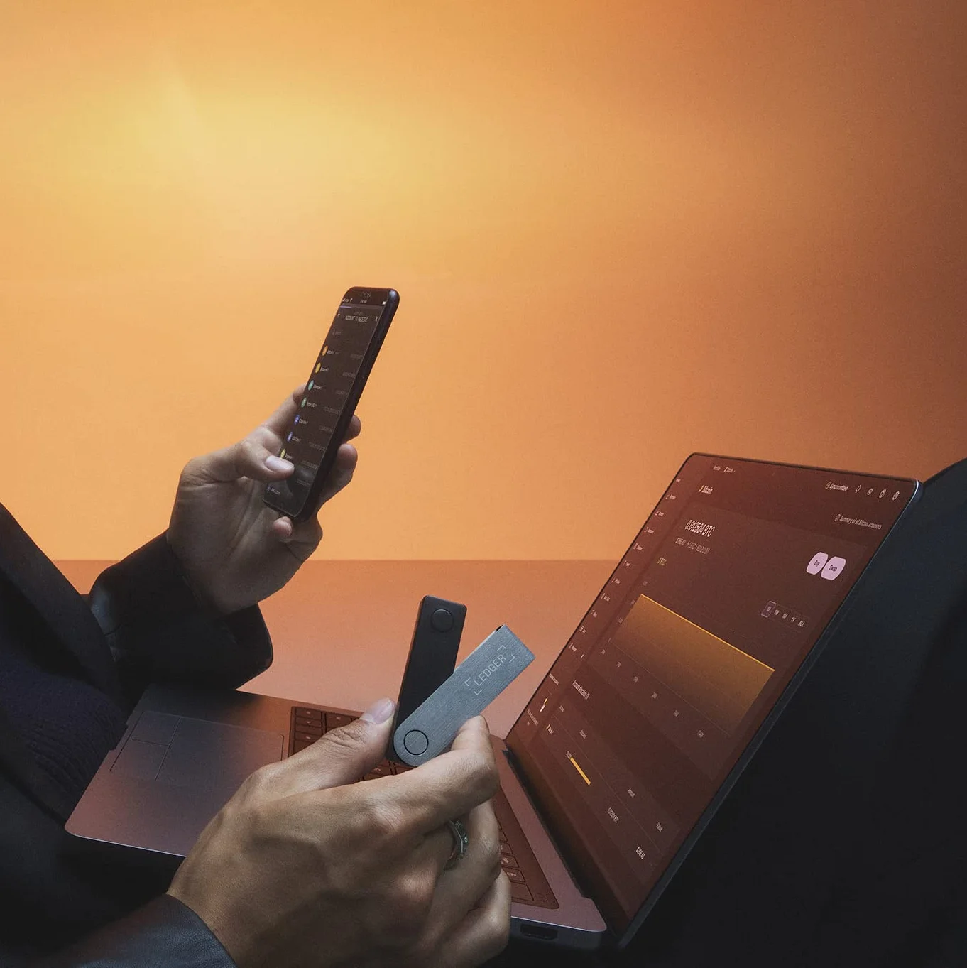 Ledger Nano X - Gestisci in sicurezza tutte le criptovalute con questo signer classico con Bluetooth - Nero Onice