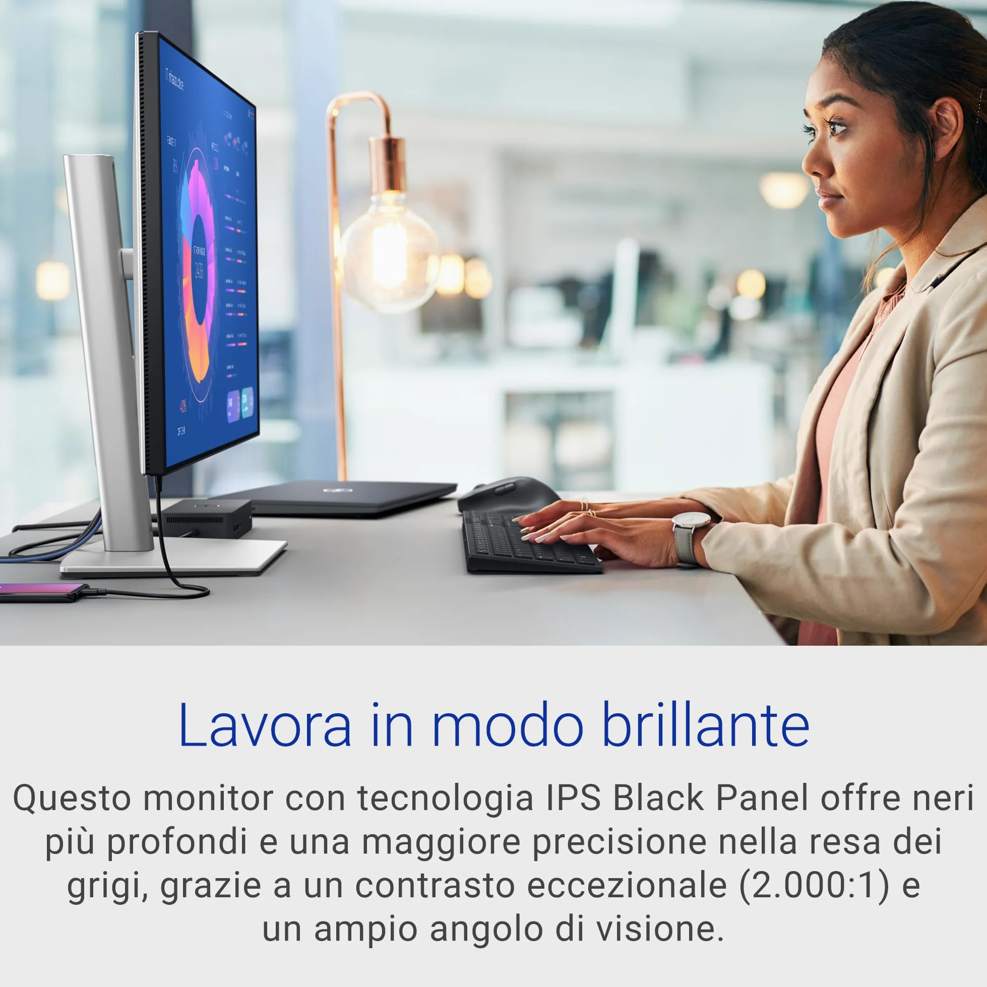 Dell U2724D UltraSharp 27" QHD (2560x1440) Monitor, 120Hz, IPS Black, 5ms, 98% DCI-P3, 2x USB-C, 2x DisplayPort, HDMI, 3x USB, 3 Anni di Garanzia, Argento