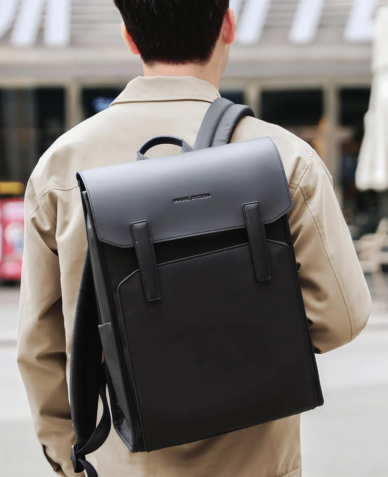 MARK RYDEN Zaino Porta PC 15,6" Leggero per Uomo, Zaino Business in Pelle Impermeabile, Multifunzione con Chiusura Magnetica High-Tech, Ideale per Spostamenti, Scuola e Viaggi di Lavoro