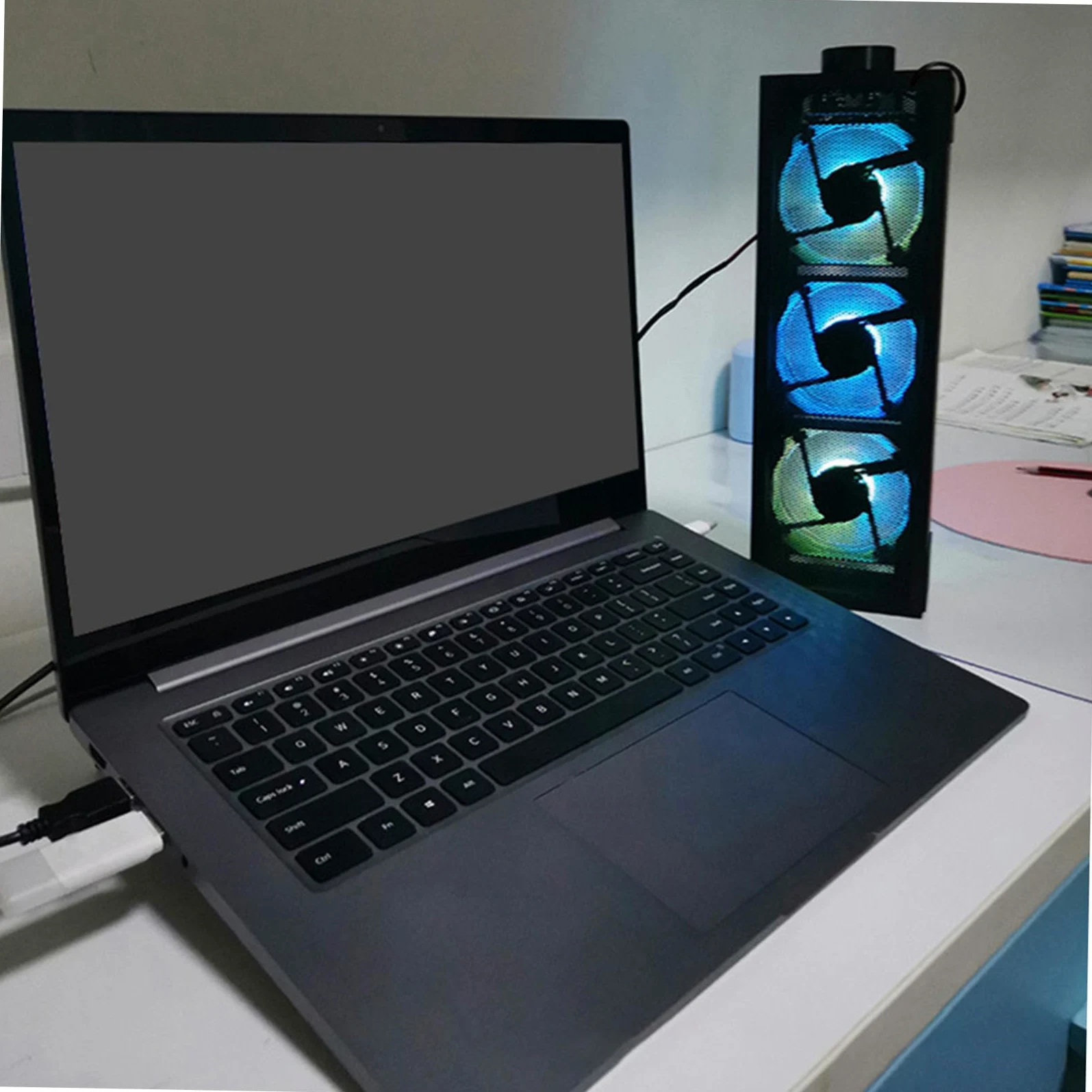 HOMSFOU Supporto di Raffreddamento per Laptop Ispessita Base Ventole USB e Luce LED Rgb Design Ergonomico e Staccabile Magnete