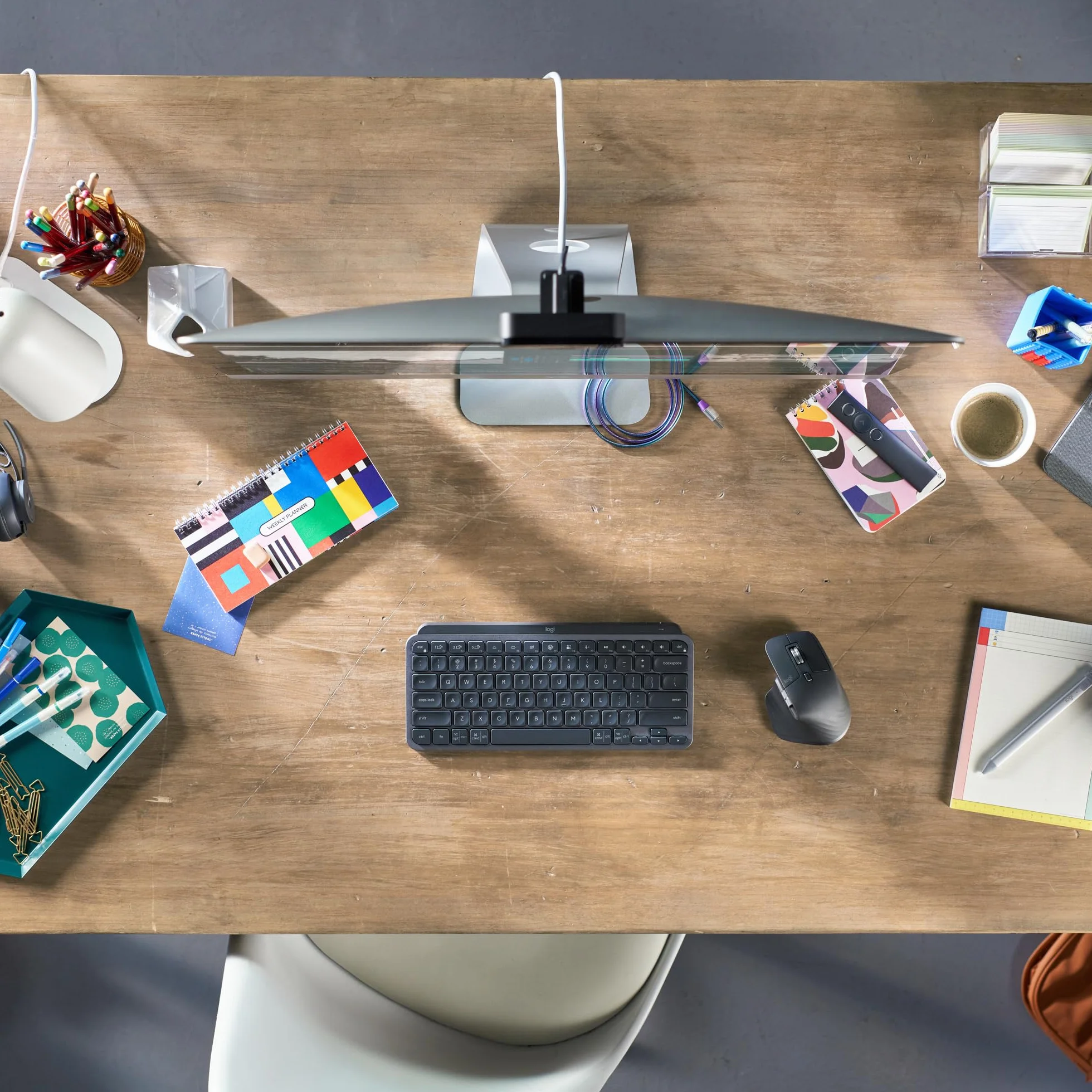 Logitech MX Keys Mini Tastiera Illuminata Wireless, Minimal, Compatta, Bluetooth, Retroilluminata, USB-C, Compatibile con Apple macOS, iOS, Windows, Linux, Android, in Metallo, ITA QWERTY - Grafite