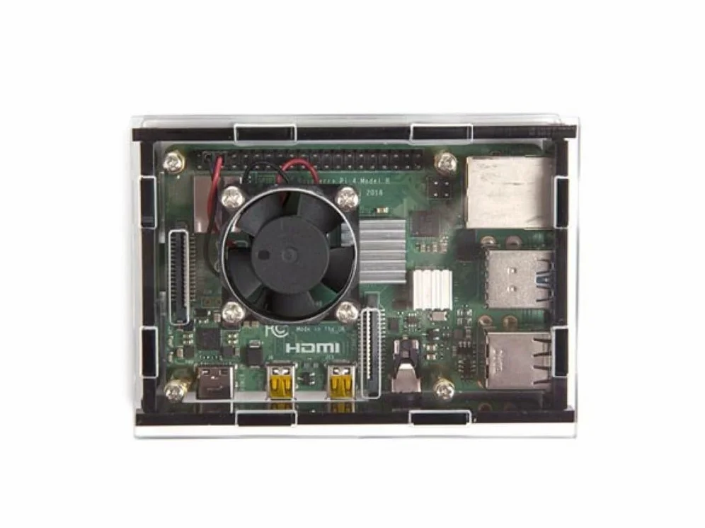 Whadda Starter kit Raspberry Pi 4 (4 GB) con custodia di raffreddamento, set completo per progetti Raspberry Pi 4 con MicroSD da 32 GB, Gigabit Ethernet, HDMI 4K, Bluetooth 5.0 e supporto PoE, impara