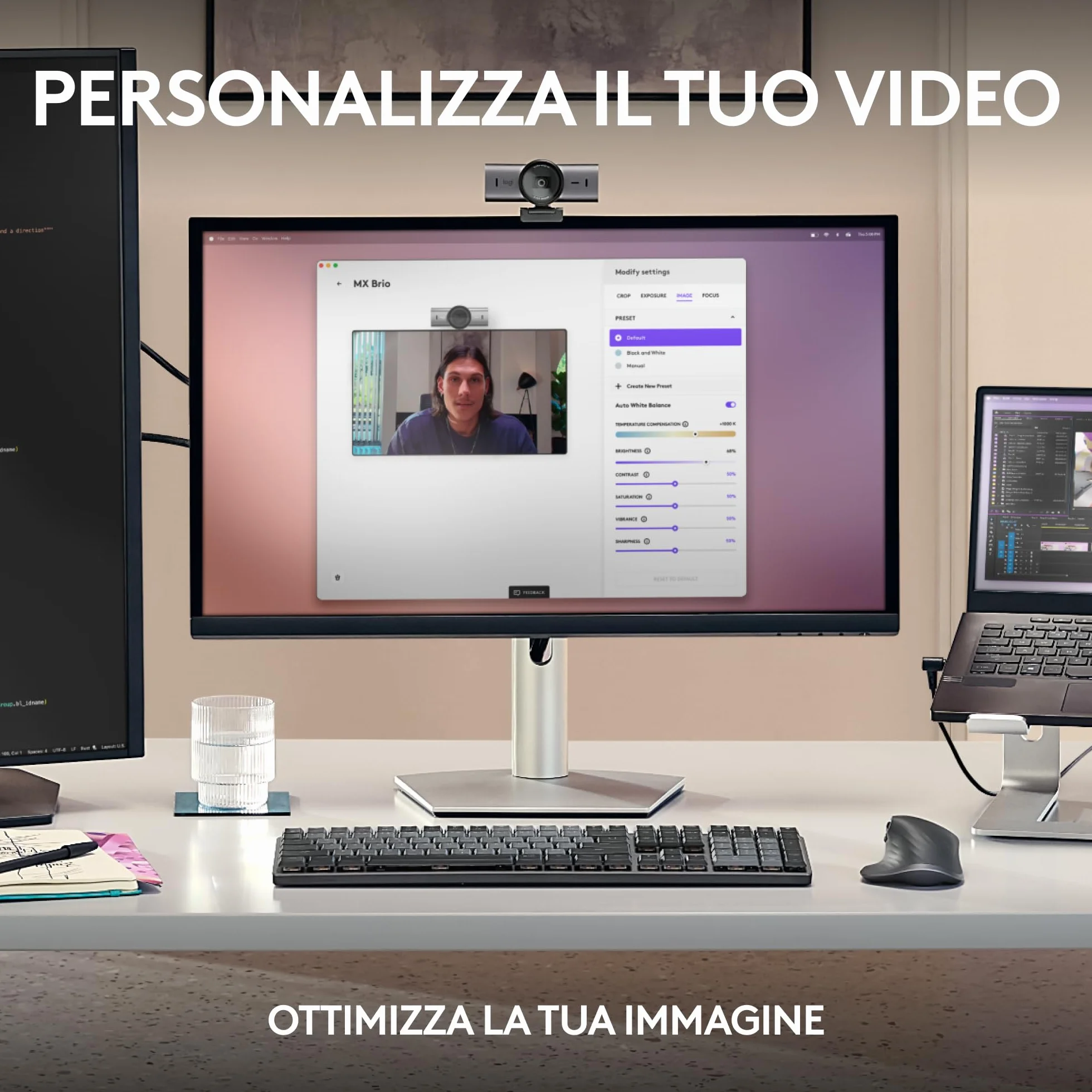 Logitech MX Brio per collaborazione e streaming Ultra HD 4K, 1080p a 60 FPS, due microfoni con riduzione del rumore, Show Mode, USB-C, copertura webcam, Microsoft Teams, Zoom, Google Meet, Grafite
