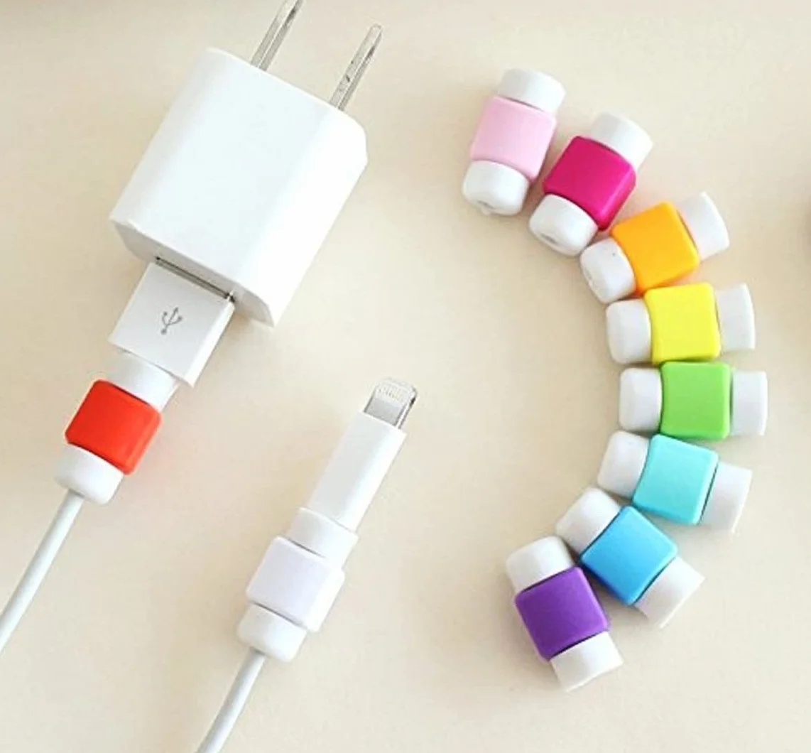 CABLEPELADO Protezione cavo USB | Custodia protettiva per cavi di ricarica | Protezione cavo dati | Diametro del foro: ca. 4 mm | 10 pezzi | Colori casuali