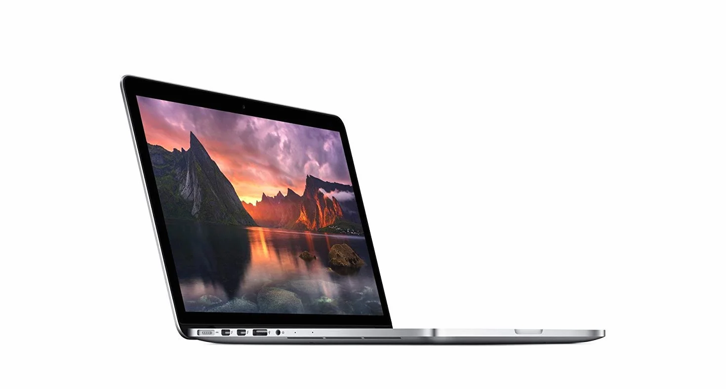 Apple MacBook Pro Retina 15" MJLQ2LL/A / Intel Core i7 2.2 GHz 4 core / RAM 16 GB / 250 GB ssd / Tastiera Qwerty Us (Ricondizionato)