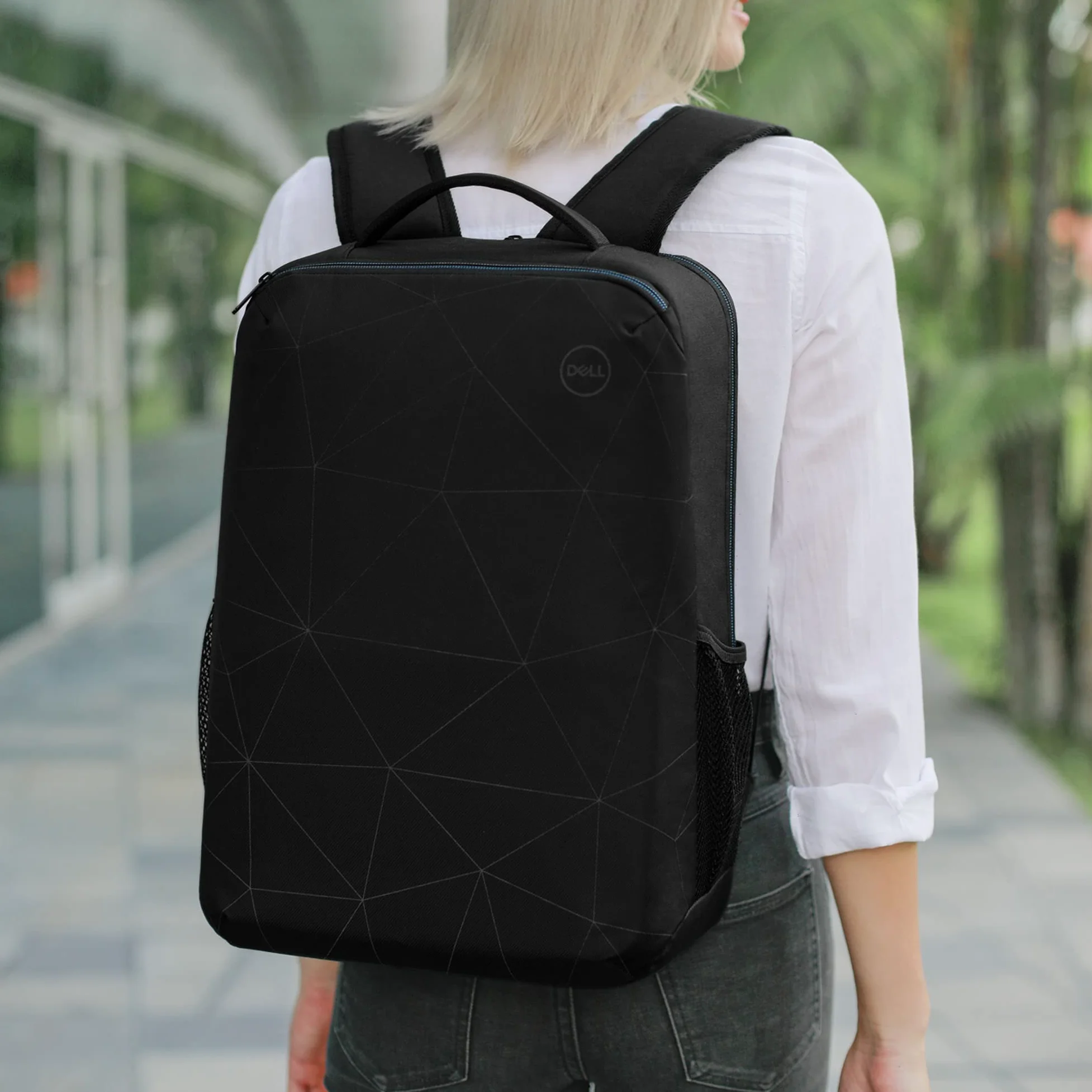 Zaino Dell ES1520P Essential Pro Slim 15, Fino a 15,6 pollici, Resistente all'acqua, Maniglie e maniche imbottite, Spallacci imbottiti in Air mesh, Nero