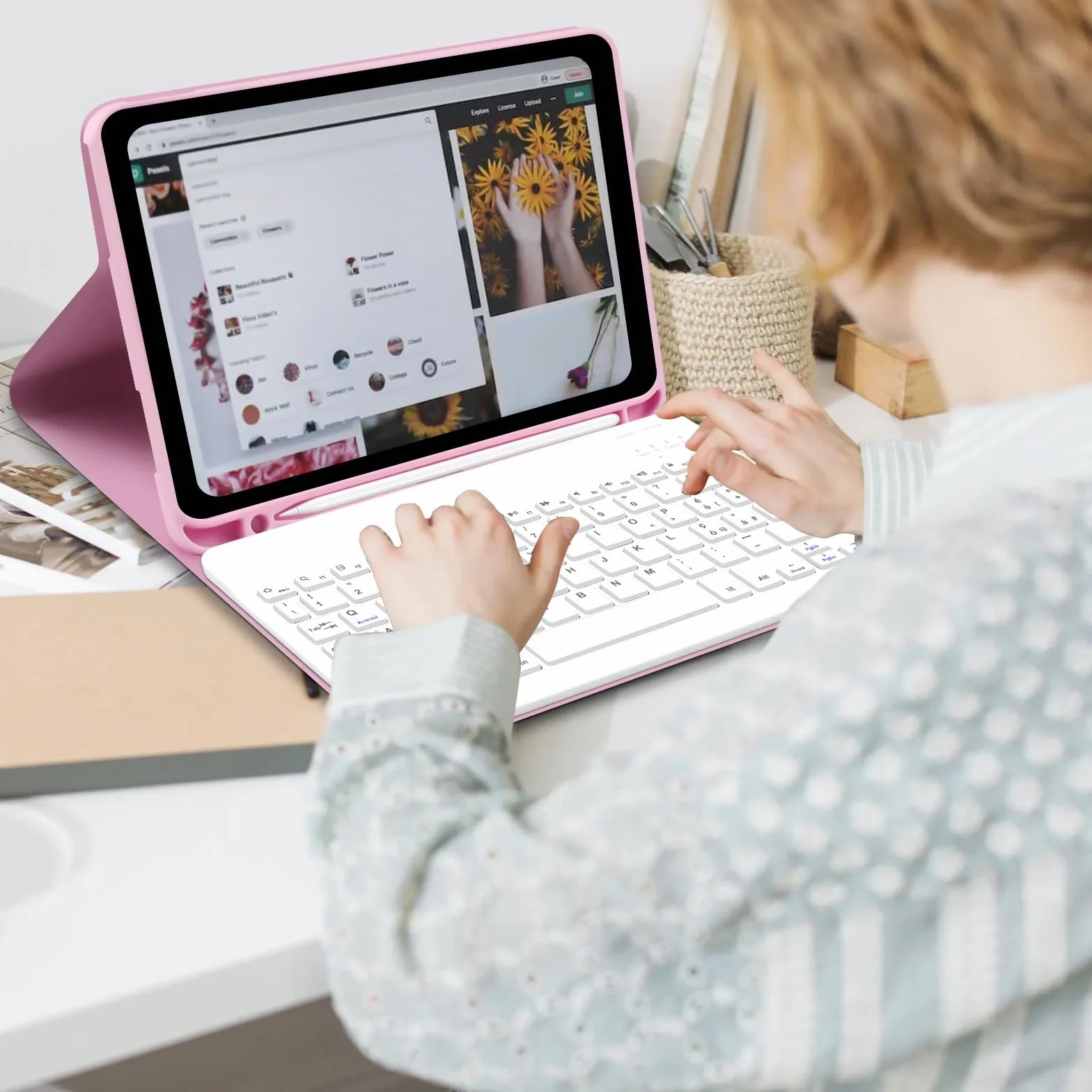 Tastiera ipad 10 Generazione 10.9" 2022/(A16) 11 Generazione 11" 2025 con Custodia, Italiano QWERTY Rimovibile Tastieras ipad 10/11, Slim Cover ipad 10 Generazione con tastiera,Rosa