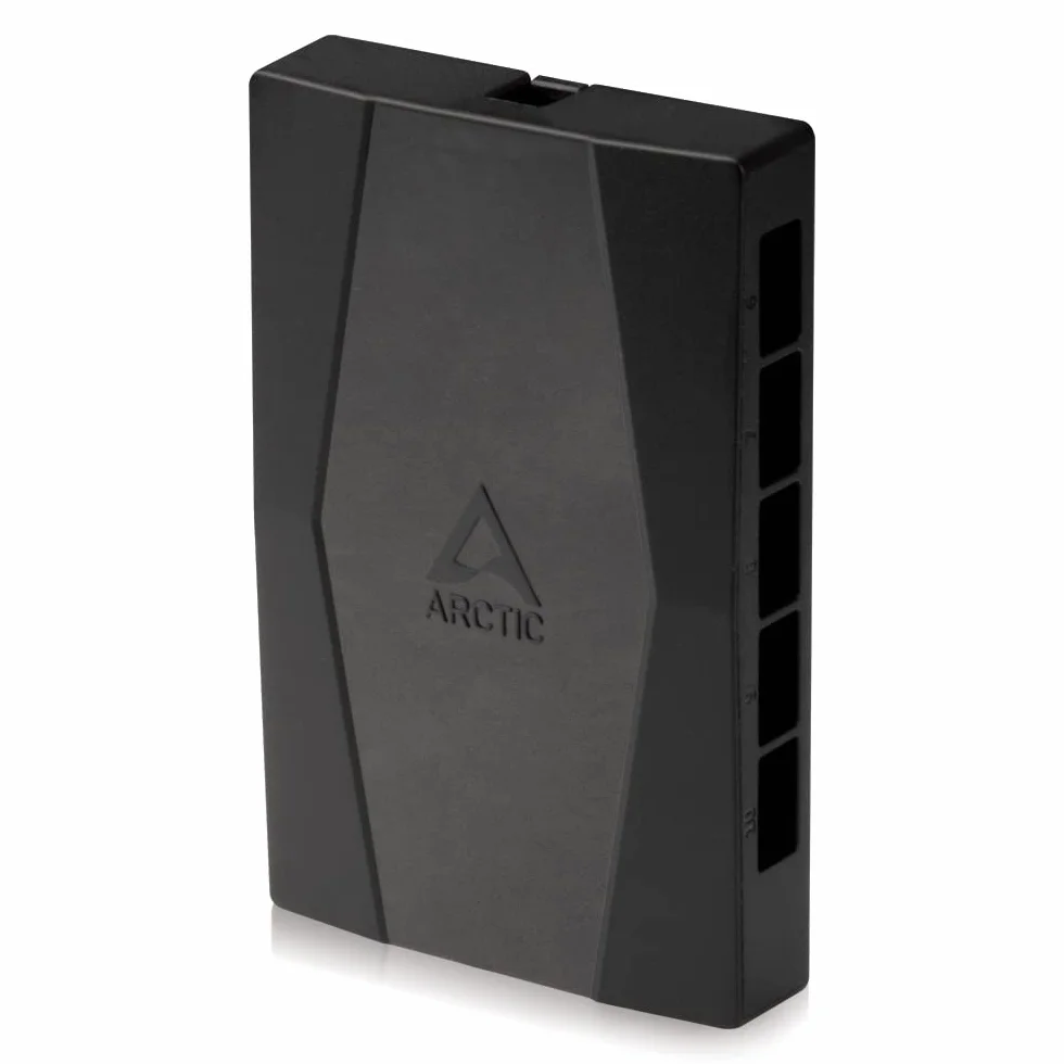 ARCTIC Case Fan Hub - Hub per Ventole PC, Distributore di Ventilatori, Funzione PWM, fino a 10 Ventole (4 pin), Connettore con Potenza SATA - Nero