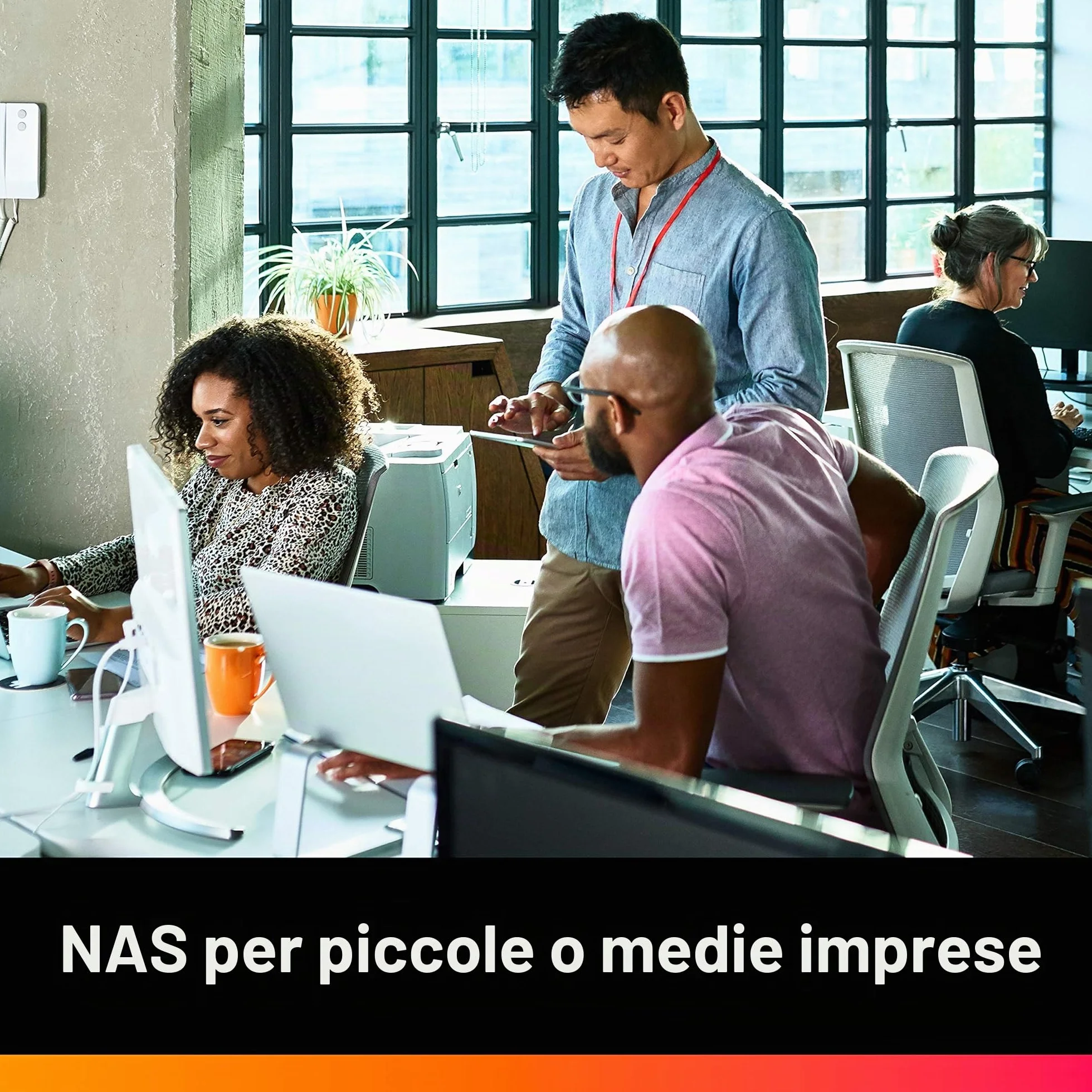 WD Red Plus 4 TB NAS 3,5" Hard Disk Interno - Classe 5.400 RPM, SATA 6 Gb/s, CMR, cache 128 MB