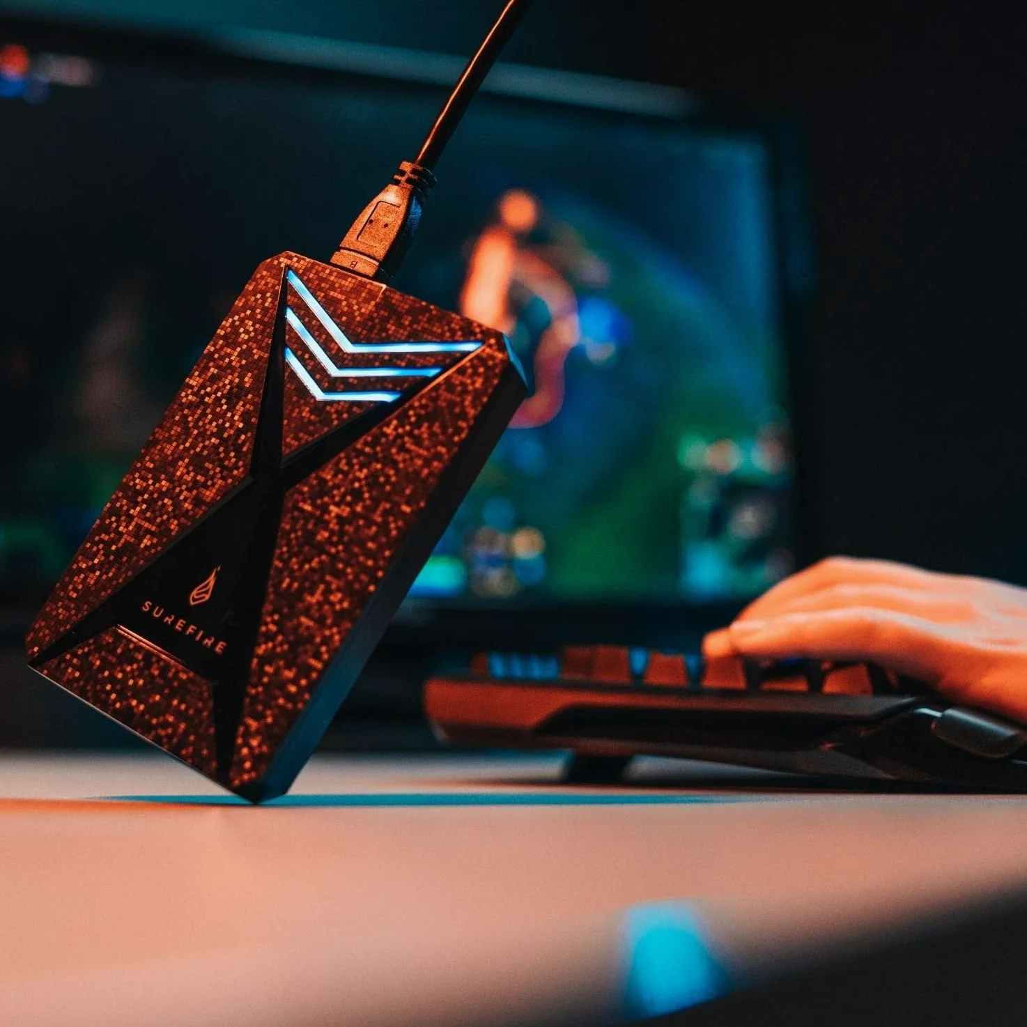 Surefire Bunker Gaming SSD 2,5” I 512 GB I Unità SSD esterna I Adattatore USB-C I Windows & MacOSx I Velocità di lettura e scrittura 450MB/s e 430MB/s I PC Playstation e Xbox I powered by Verbatim