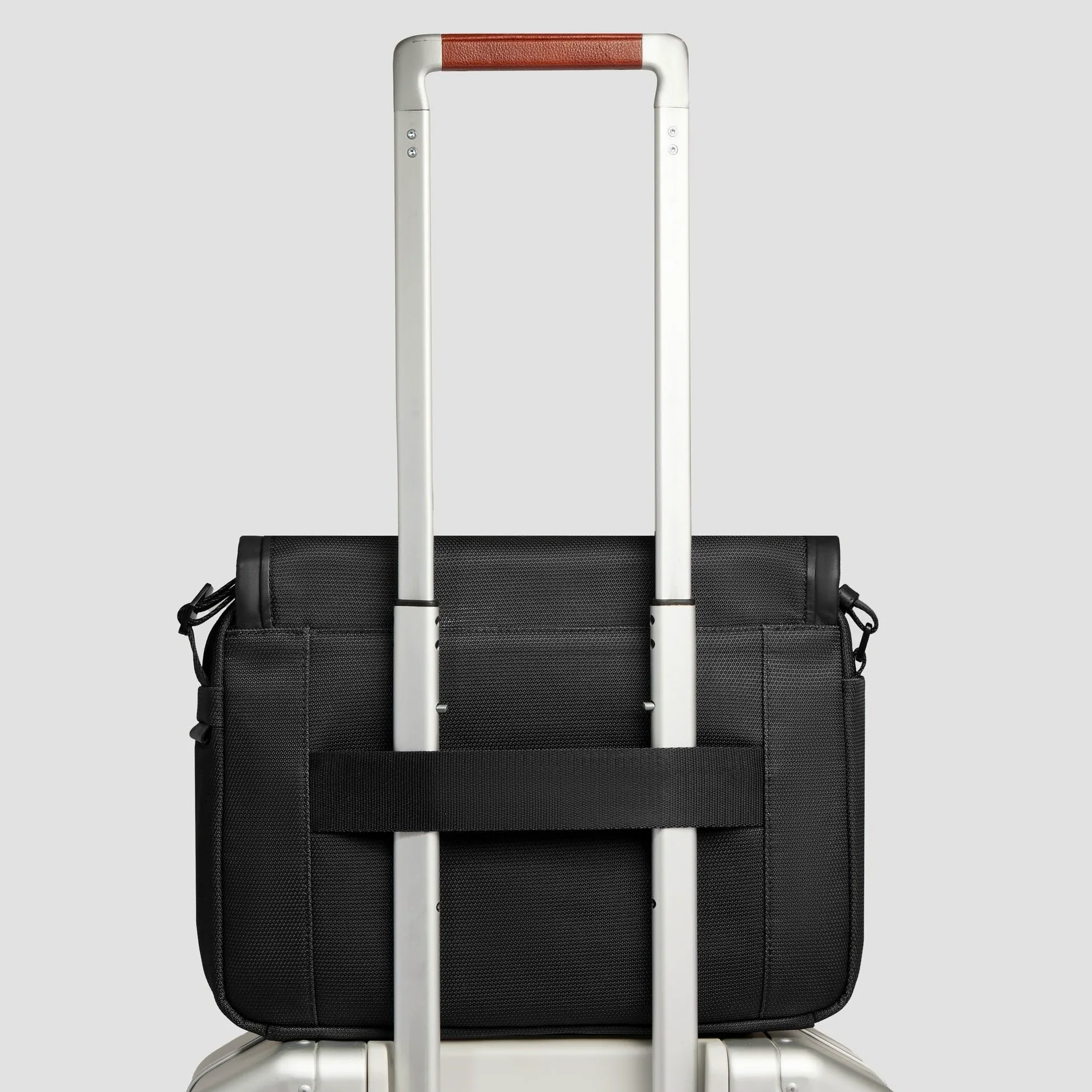 PIQUADRO Borsa messenger uomo porta iPad Uomo pelle e tessuto