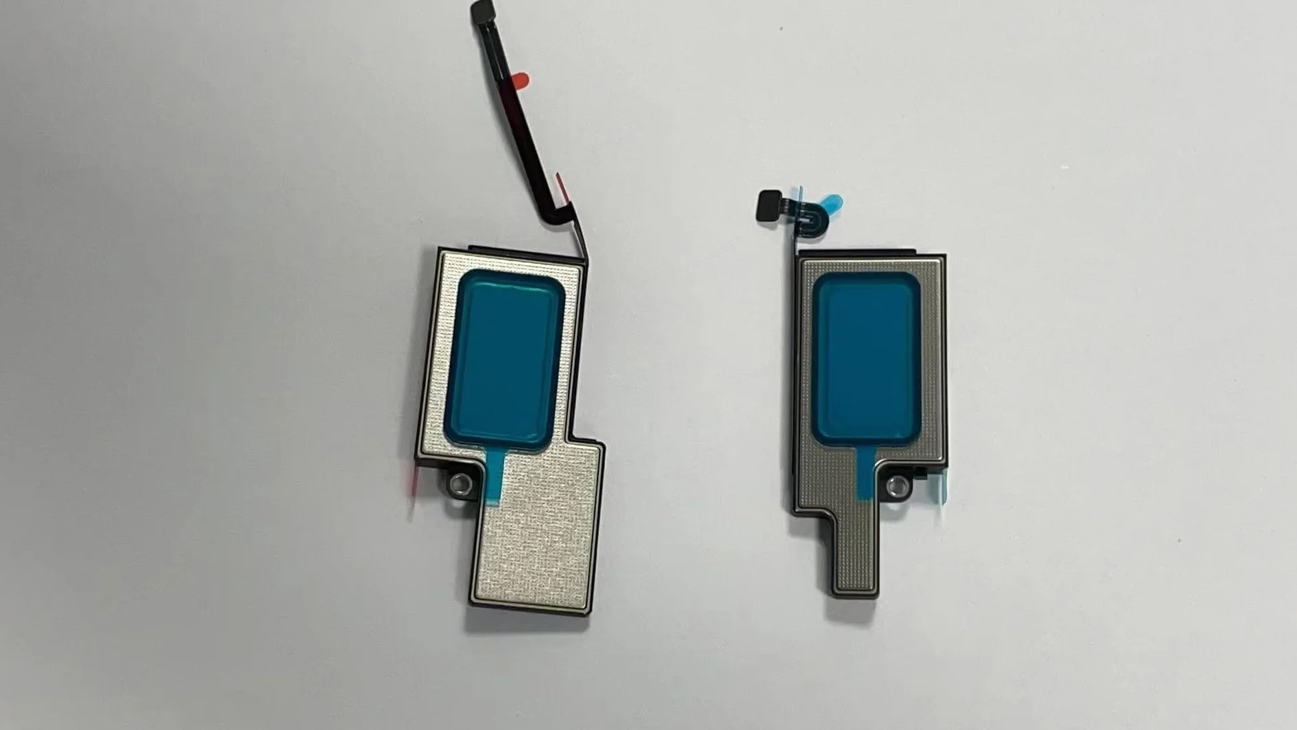 Nuovo A2681 Coppia Altoparlanti Sinistra e Destra Ricambio per Macbook Air 13.6 "M2 A2681 2022 Anno
