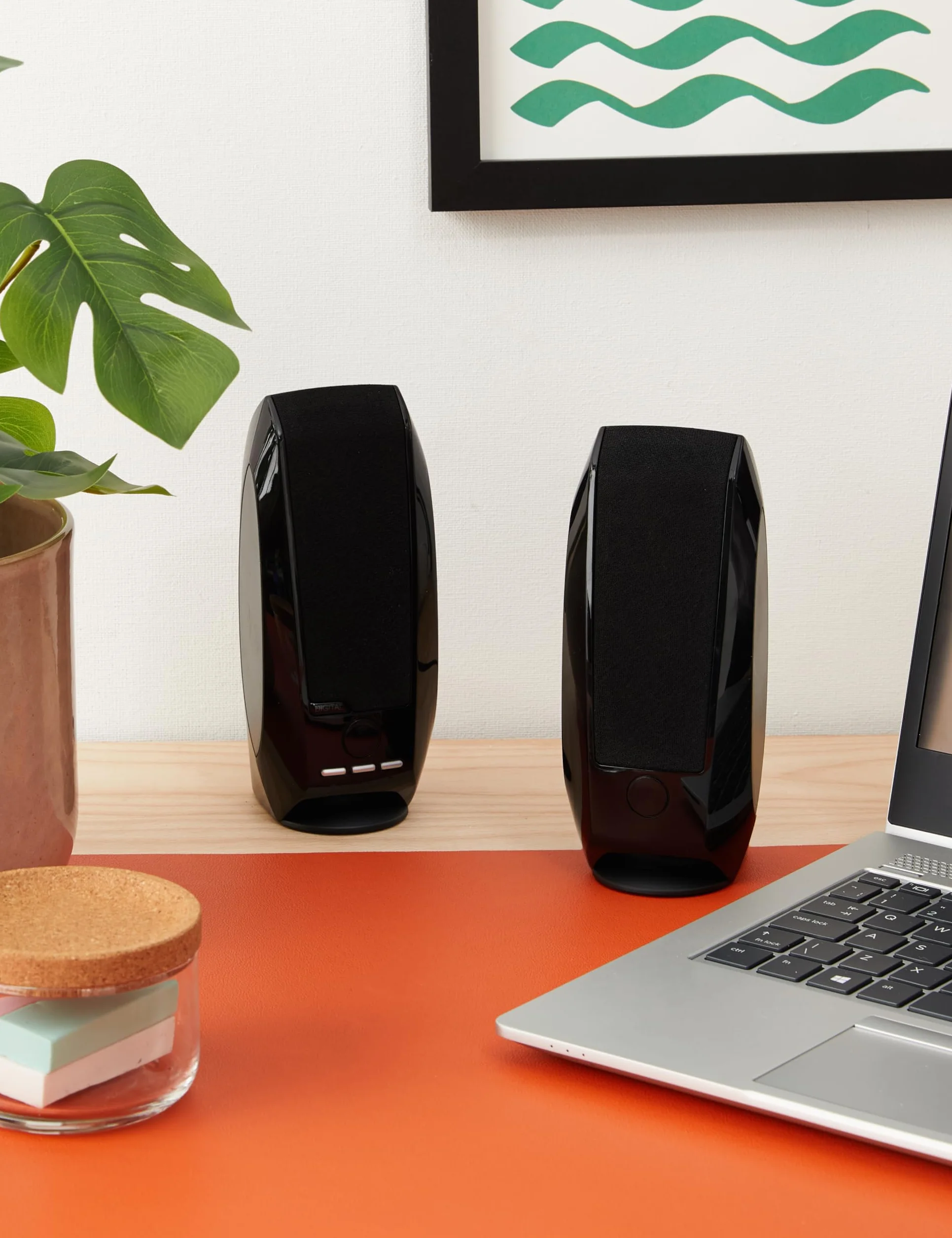 Logitech S150 2.0 Altoparlanti Stereo Digitali USB per PC e Laptop, Sistema Audio Plug and Play, Alimentazione USB, Controlli Volume e Mute Integrati, Design Compatto, Spina UE - Nero